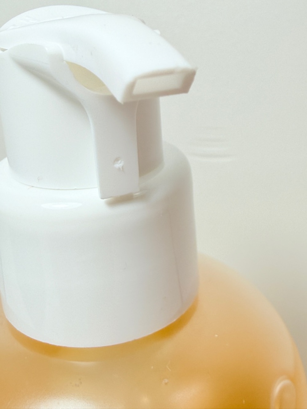 Fresh Lily Jasmine Body & Hand Wash - NEW! - Picture 2 of 3